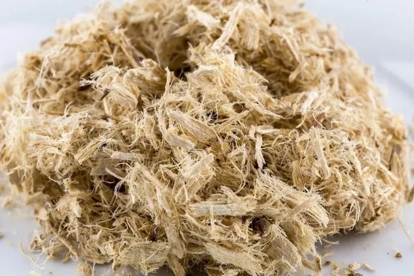 Shredded slippery elm inner bark